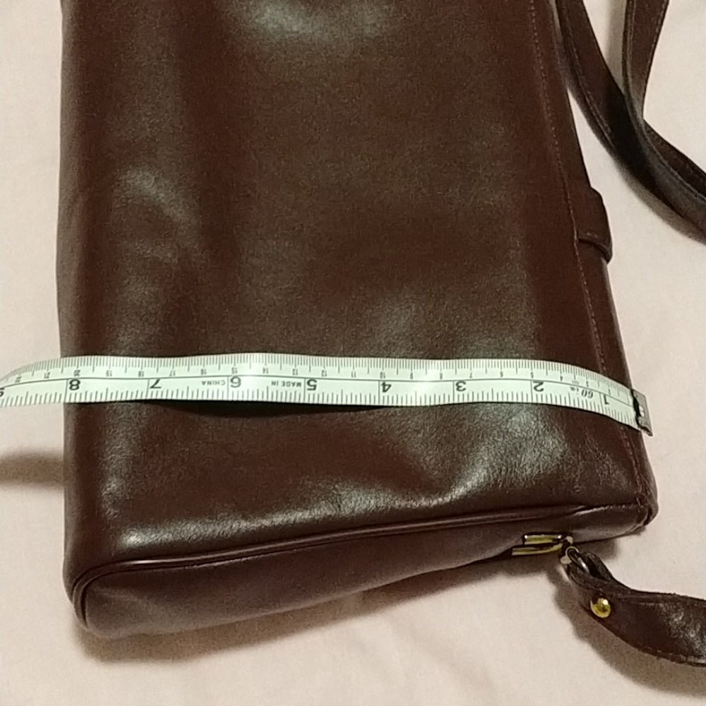 Etienne Aigner leather bag - Picture 5 of 9